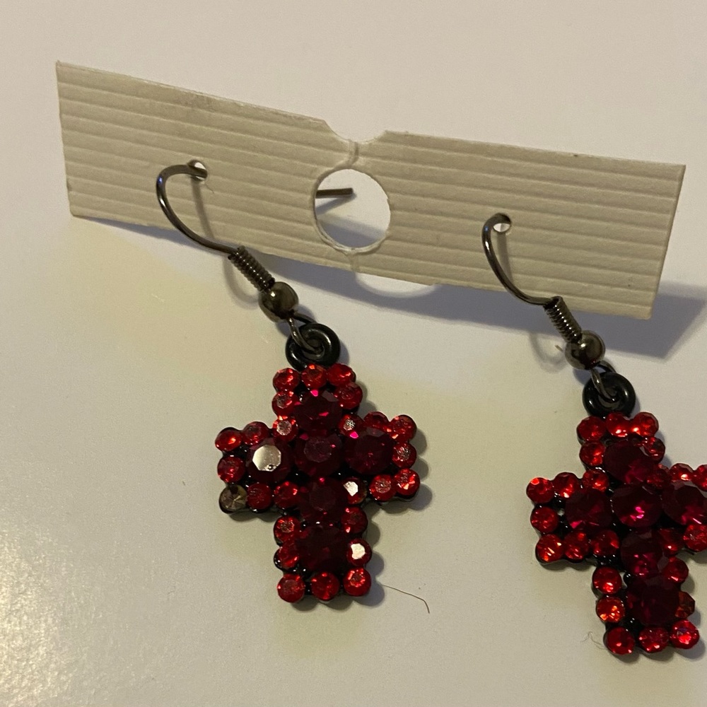 Put some bling in your life day & night with these 16 pairs of earrings pierced